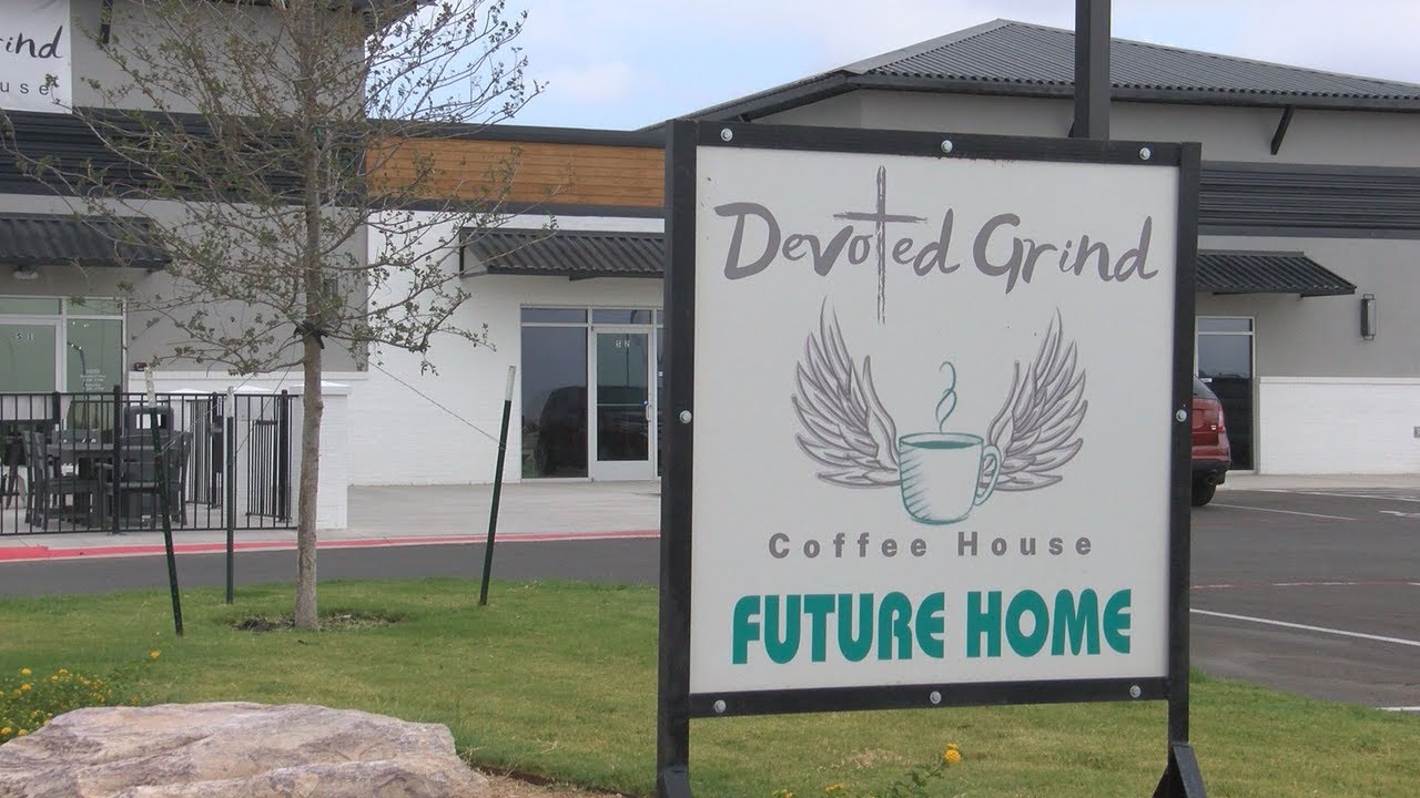 Fitness grind to coffee grounds: Best friends open new faith-based shop