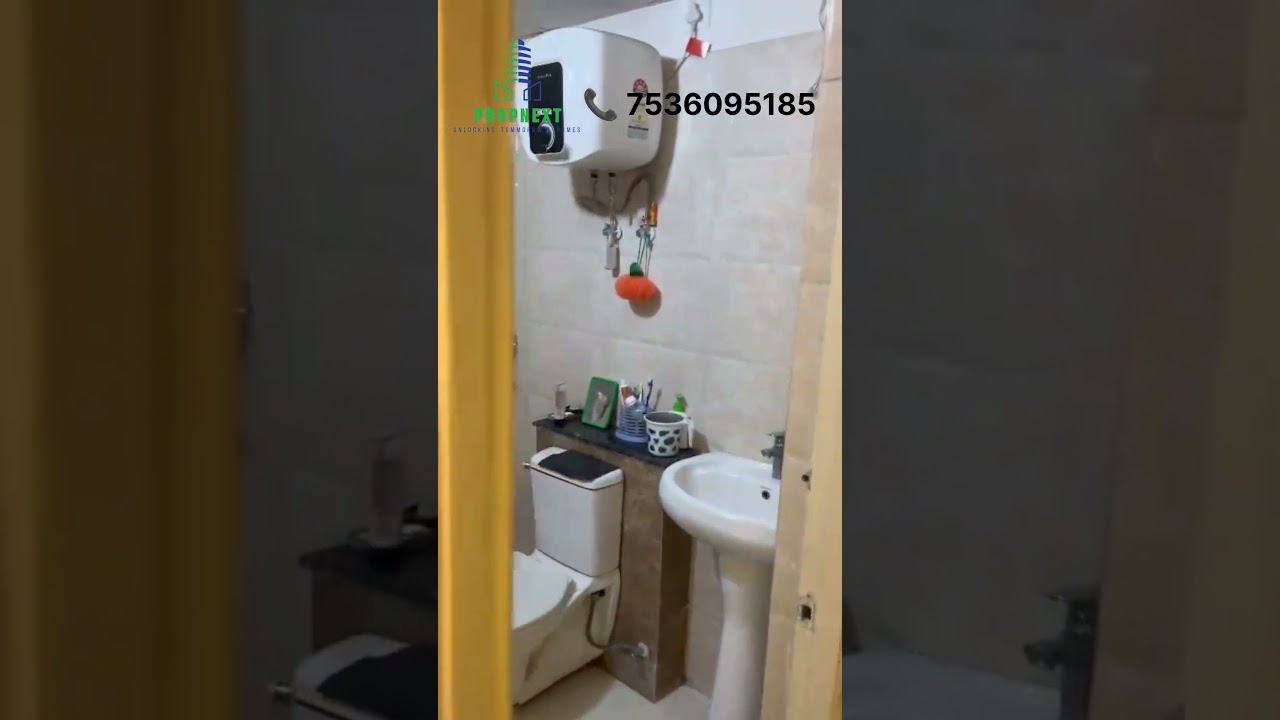 Sirf 65 lac me low rise 2bhk flat in Wave City Ghaziabad / Semi furnished flat 