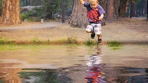 Photoshop Tutorial: Look Realistic but Fake Water Waves And Reflection  in Photoshop