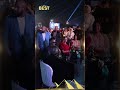 يا حبيبنا حمادة هلال يشارك الغناء مع زملائه في حفل  