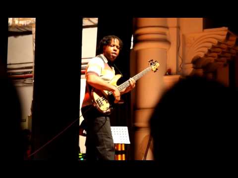 Victor Wooten plays 'The Lesson' at Mumbai 8th Apr...