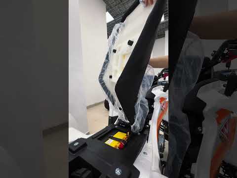 Распаковка квадроцикла Motax Grizlik Ultra в белом цвете