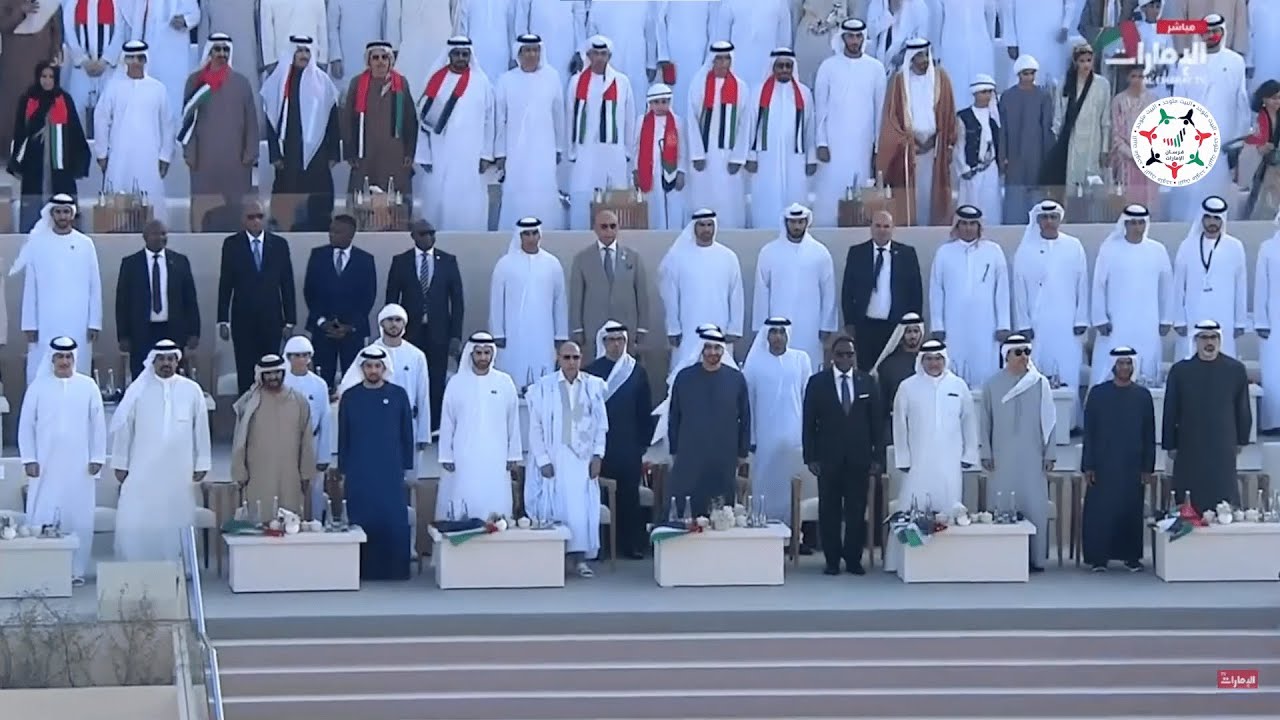 رئيس الدولة والشيوخ يشهدون 