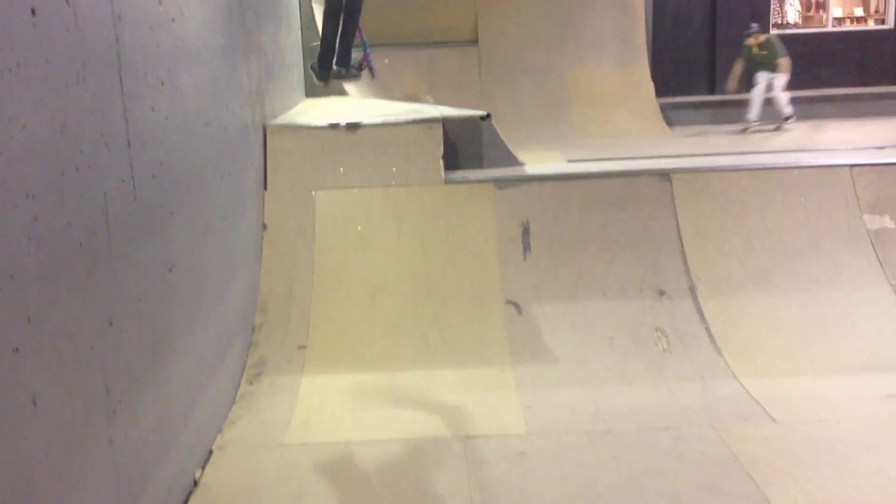 Wip Ramp At west forty nine and learned how to tail wip up ramp - YouTube