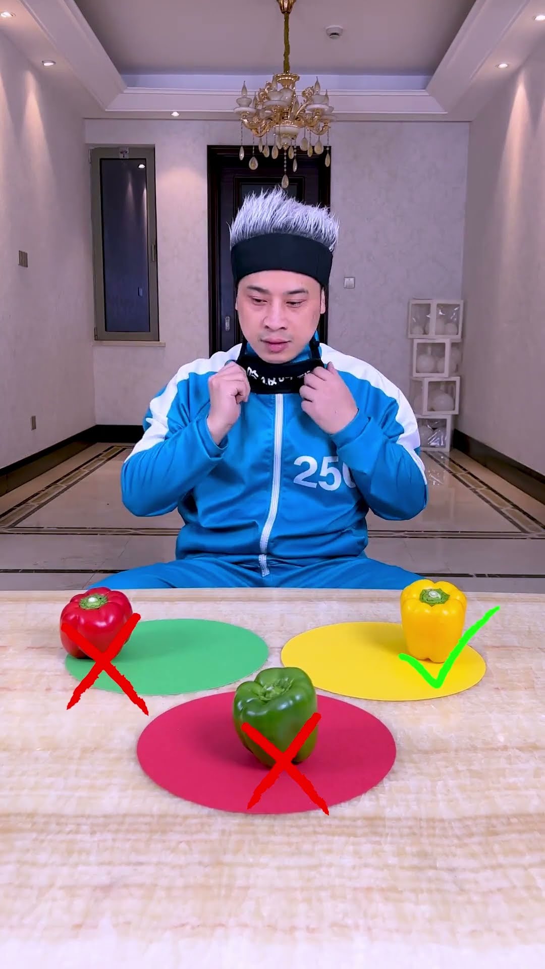 Color Matching Challenge, It's Really Fun#Christmas #Funnyfamily #Partygames #Funny