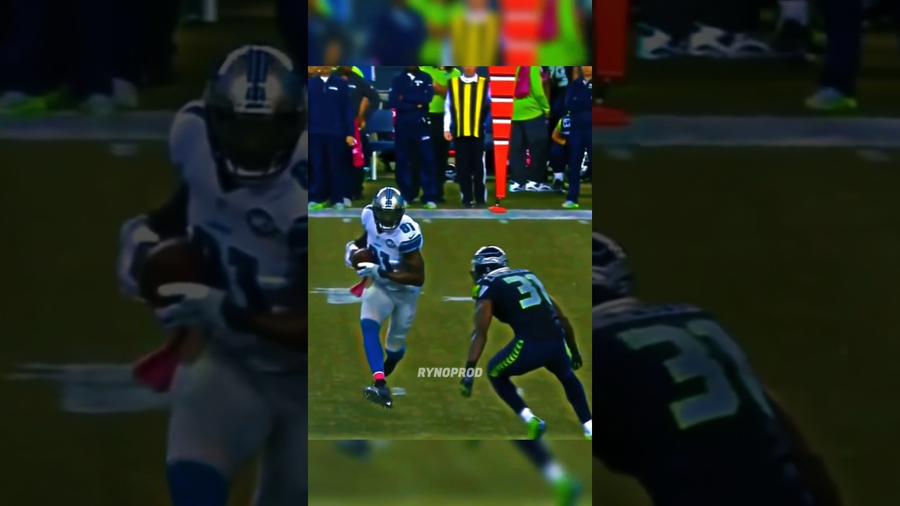 When Megatron met Kam Chancellor 😳 