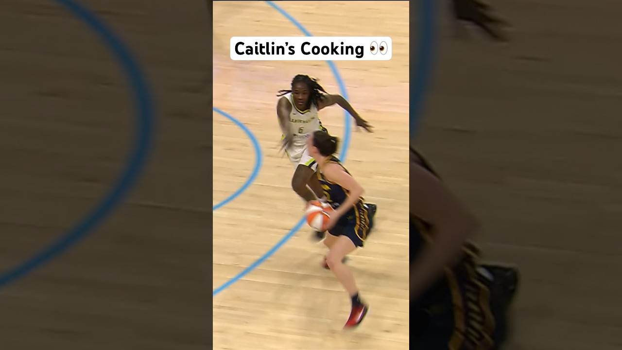 Caitlin Clark shows off her handle & hits the TOUGH Step-back 3! 🫢🔥| #Shorts