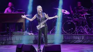 Vignette de la vidéo "Mindi Abair & The Boneshakers "Had To Learn The Hard Way" LIVE in Las Vegas"