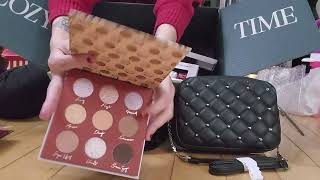 Unboxing FabFitFun Winter 2023 Box.