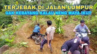 Terjebak Di Jalan Berlumpur Untungnya Ada Warga Yang Nolongin, Kalau Neng Maya Ikut Tidak Terbayang