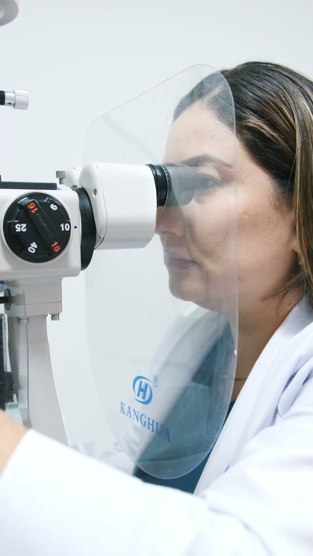 Dra. Jennifer Rivadeneira