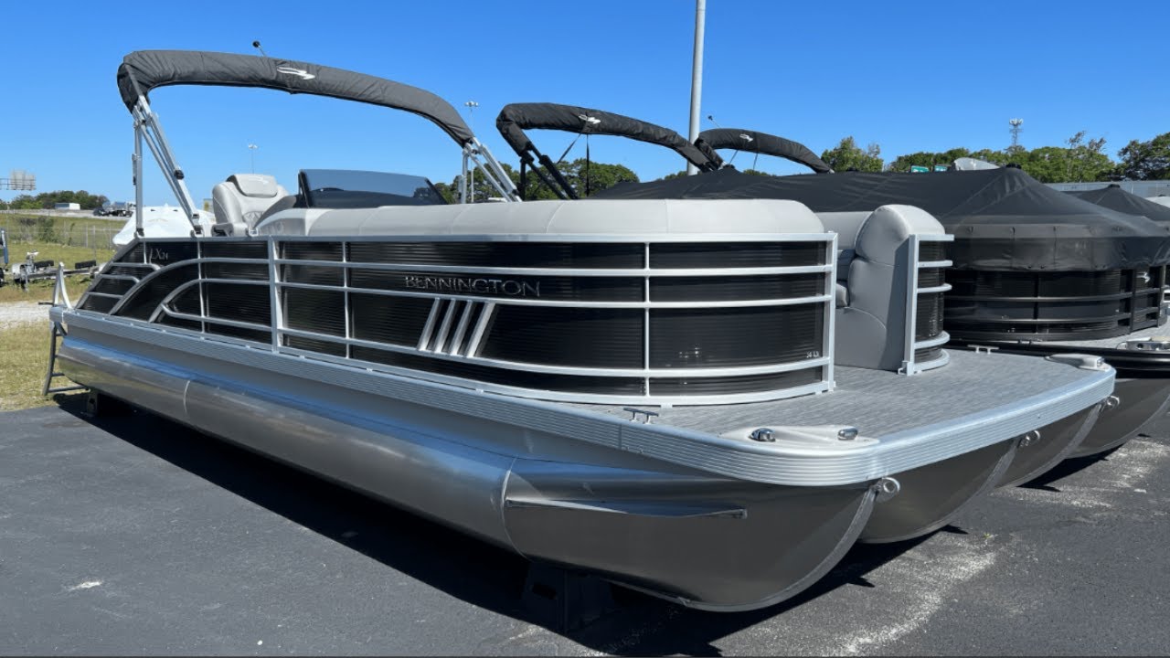 2023 Bennington 24LXSB Pontoon | MarineMax Greenville, SC - YouTube