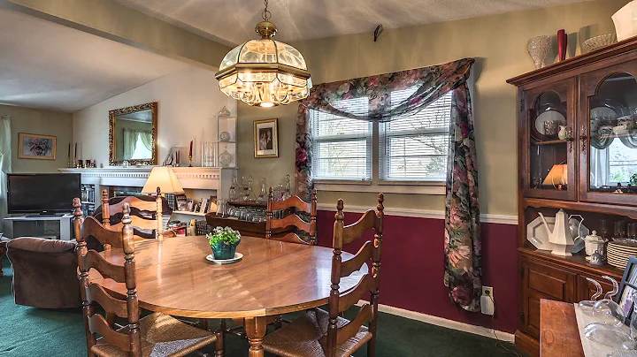 52 Russell St, Peabody MA - Michele Meadows - Tel ...