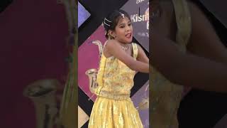 ISHITA Dance on Aaja Na Chhule Meri Chunri Sanam 💃✨ | KKHD Stage