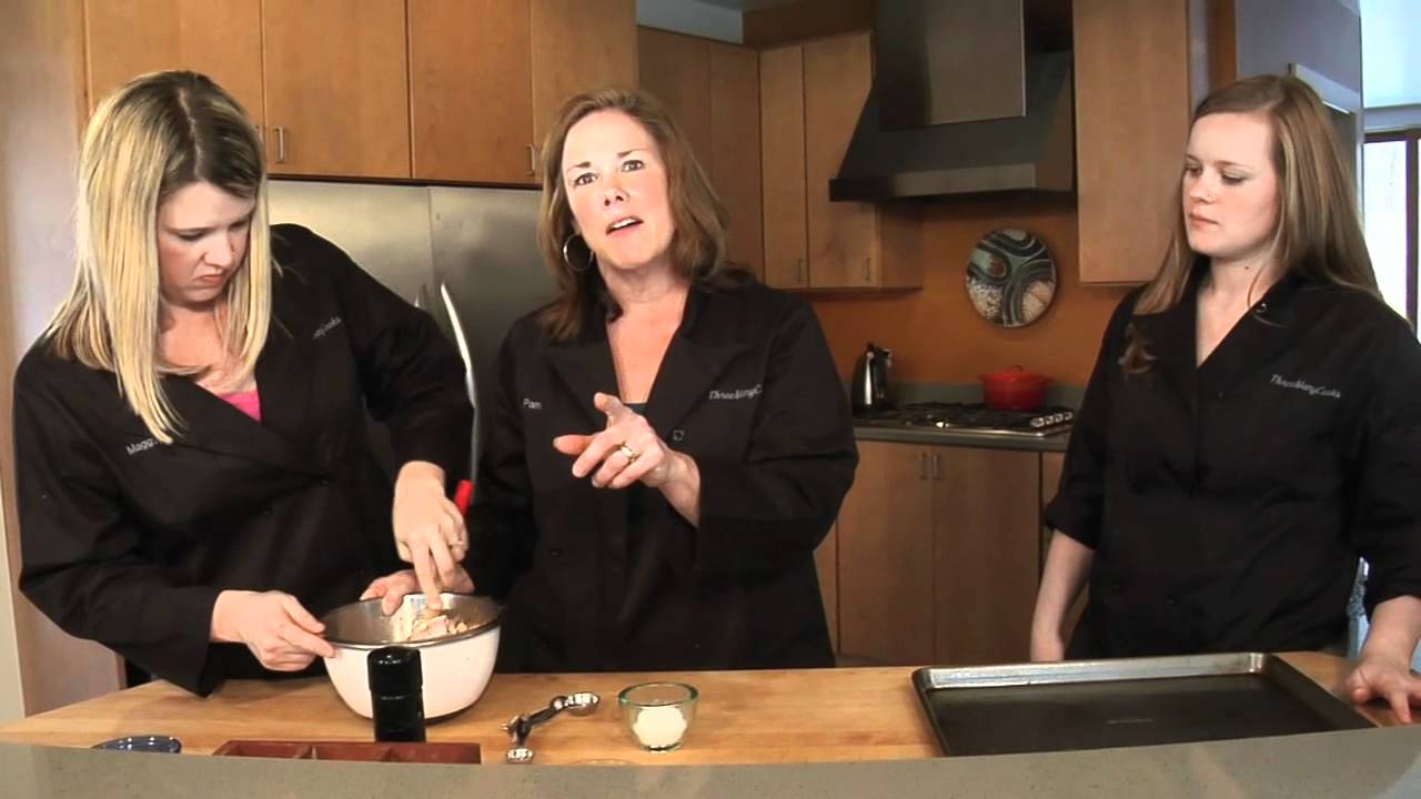Three Many Cooks: Roasted Lemon Chicken Wings - YouTube