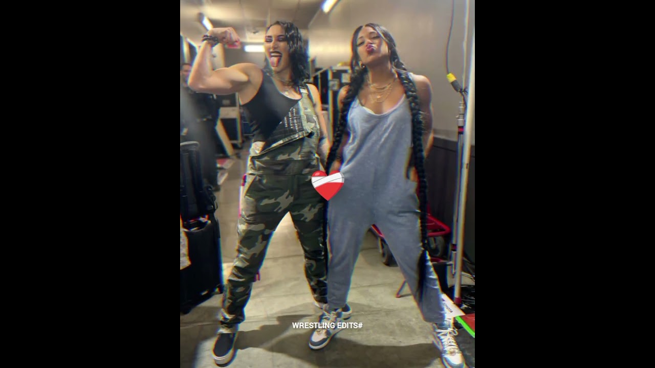 Bianca Belair X Rhea Ripley 