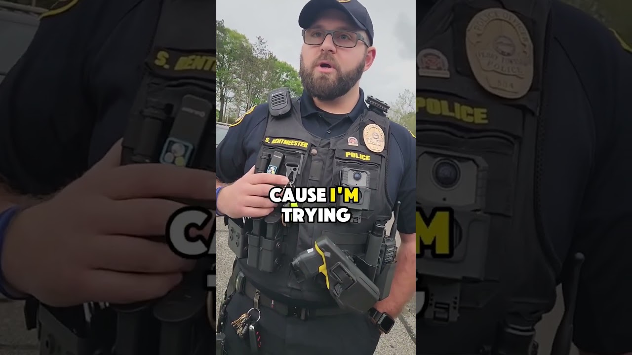 I Want ID From Everyone! Idiot Cops Get Owned and Dismissed  ID Refusal  First Amendment Audit