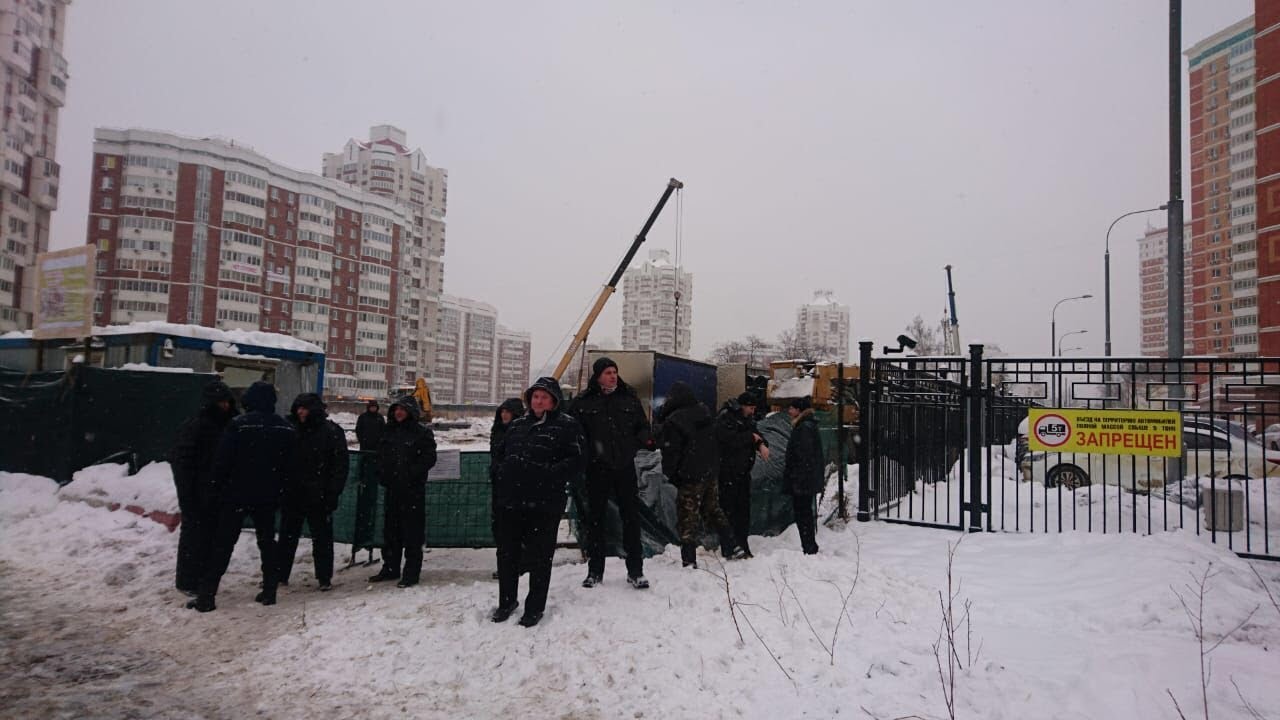 СРОЧНО!Наступление строителей на Мичуринский 30Б в Москве / LIVE 27.12.18