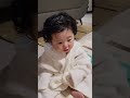 生後260日目！虹心、バスローブでリラックス #baby #cute