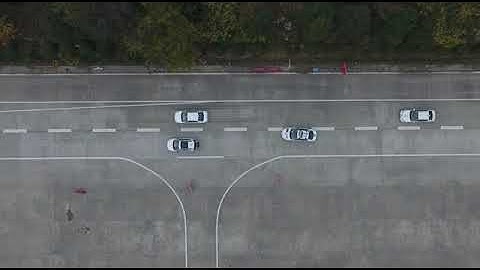 Autonomous Vehicle Lane Change in Mixed Traffic - Scenario 2: Current Lane Congested