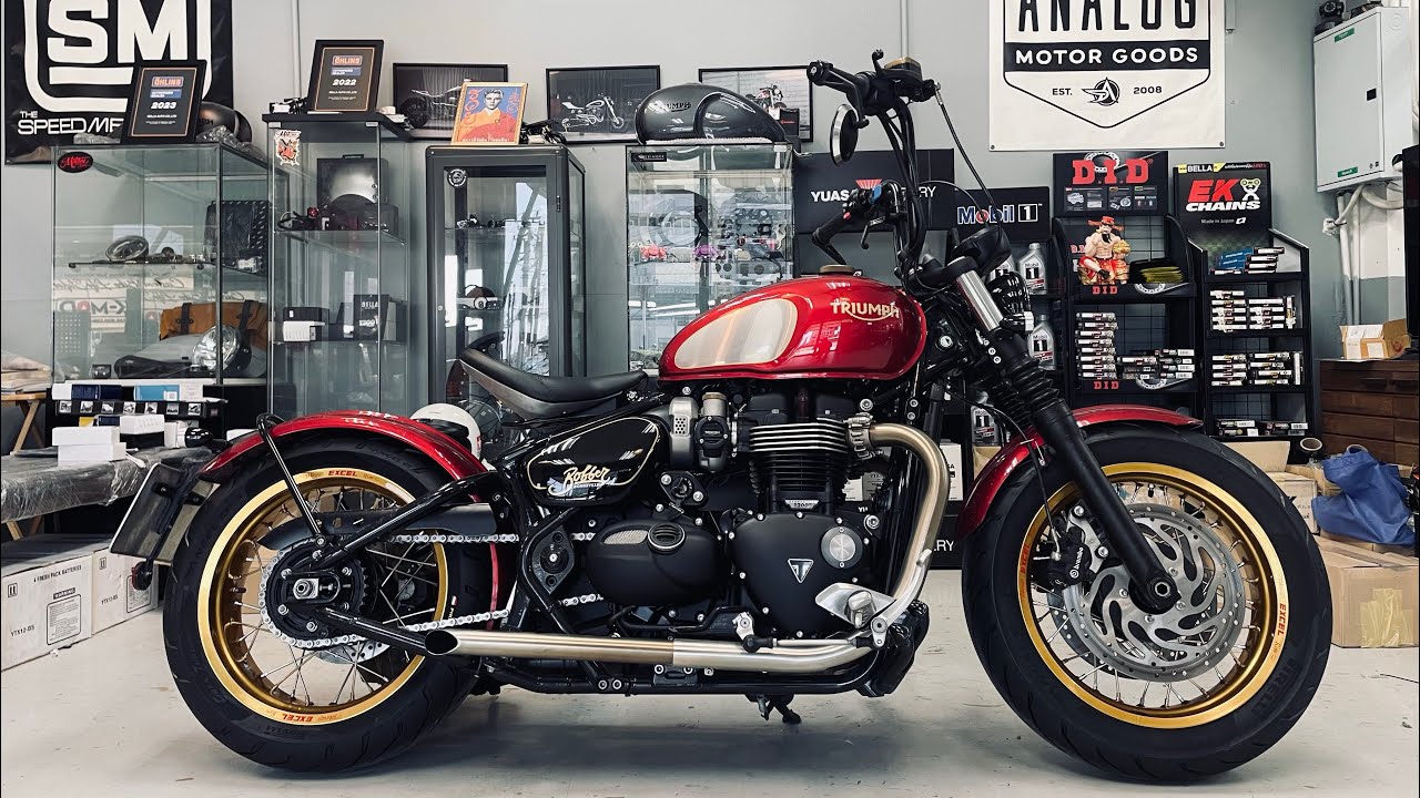 Triumph Gold Rims Triumph bobber goldline with gold excel wide wheels - YouTube