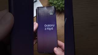 Распаковка Samsung Galaxy Z Flip 5 в крутейшем бежевом цвете и визуальное сравнение с Flip 4 Gold