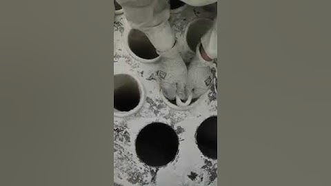 Thay túi lọc bụi