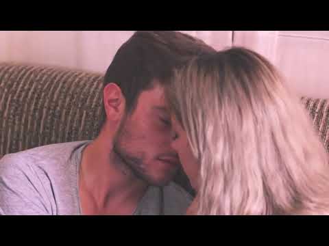 Vidéo: Comment Embrasser Une Icône
