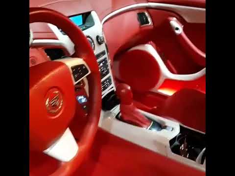 White Cadillac CTS