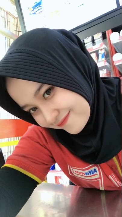 Viral Kasir alfamart cantik