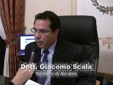 ALCAMO ALLA BIT DI MILANO - YouTube