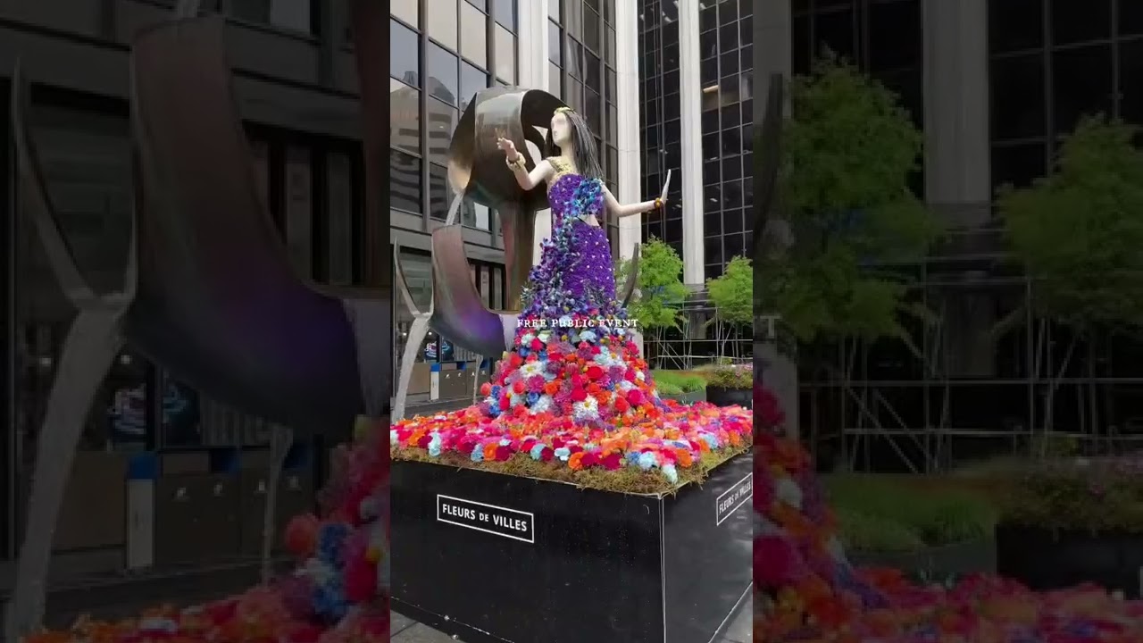 Fleurs de ville Femmes Downtown Vancouver 2022 by local florists, restaurants, hotels