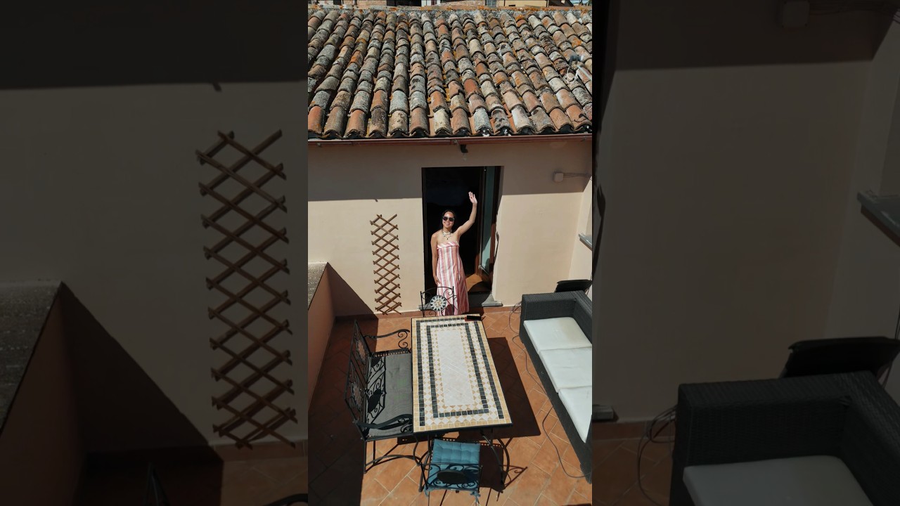 Ciao! We're now happy homeowners of this beautiful rooftop apartment right in the center of Todi 😊🇮🇹