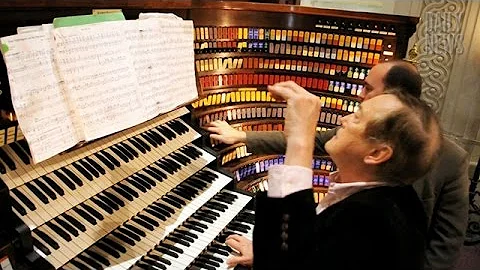 The Wanamaker Organ - Inside the world's largest o...