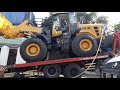 LOADING WHEEL LOADER SDLG TO TRAILER (SAFE NOT INCIDENT)