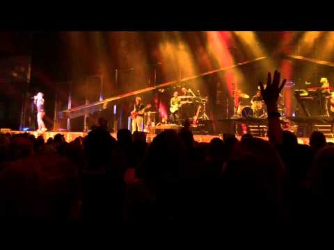 Maroon 5 - One More Night