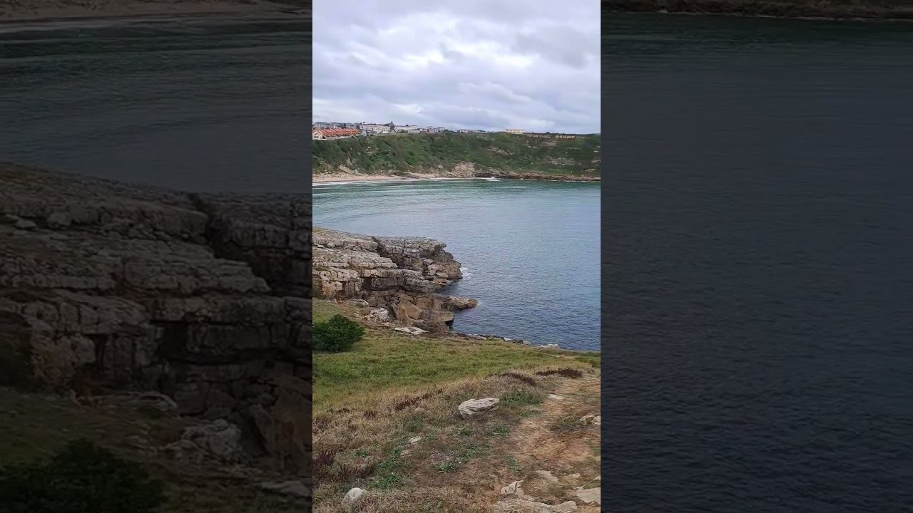 Playa Los Locos y acantilados de Suances.