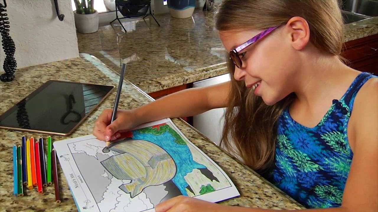 NeoBear 3D AR coloring book @ Tweebaa.com