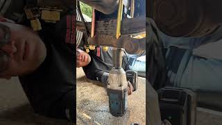 Replacing A Damaged 12K Lippert Axle With A Heavy Duty Carter 12K trailer axle Upgrade