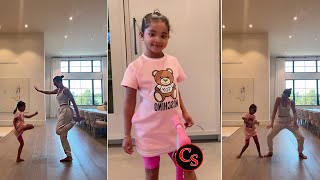 Khloe Kardashian and her Daughter True Thompson Showing off Their Dance Moves - VIDEO