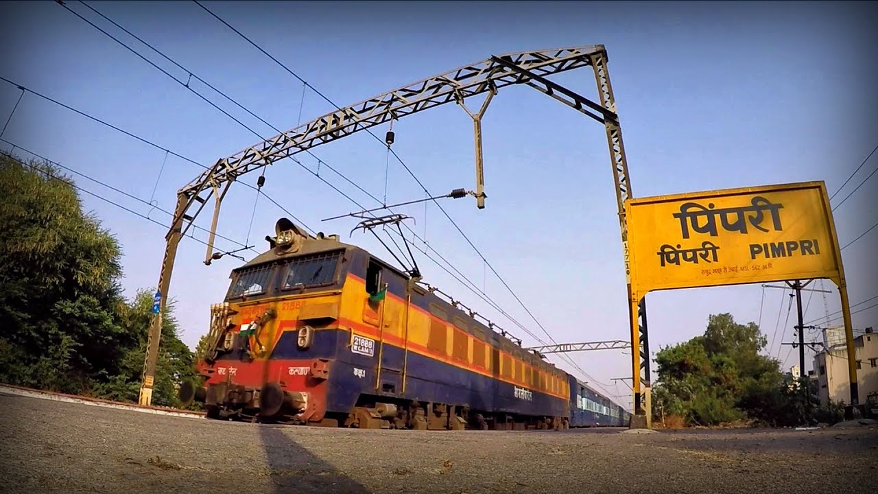 Action packed Pimpri Station with a few morons around !!