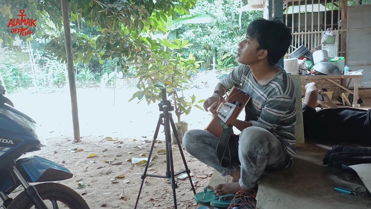 Dibalik Layar 