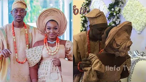 WAO! LATEEF & ADEBIMPE SHARED FIRST PASSIONATE KISS AS COUPLES @THEIR TRADITIONAL WEDDING IN ONDO