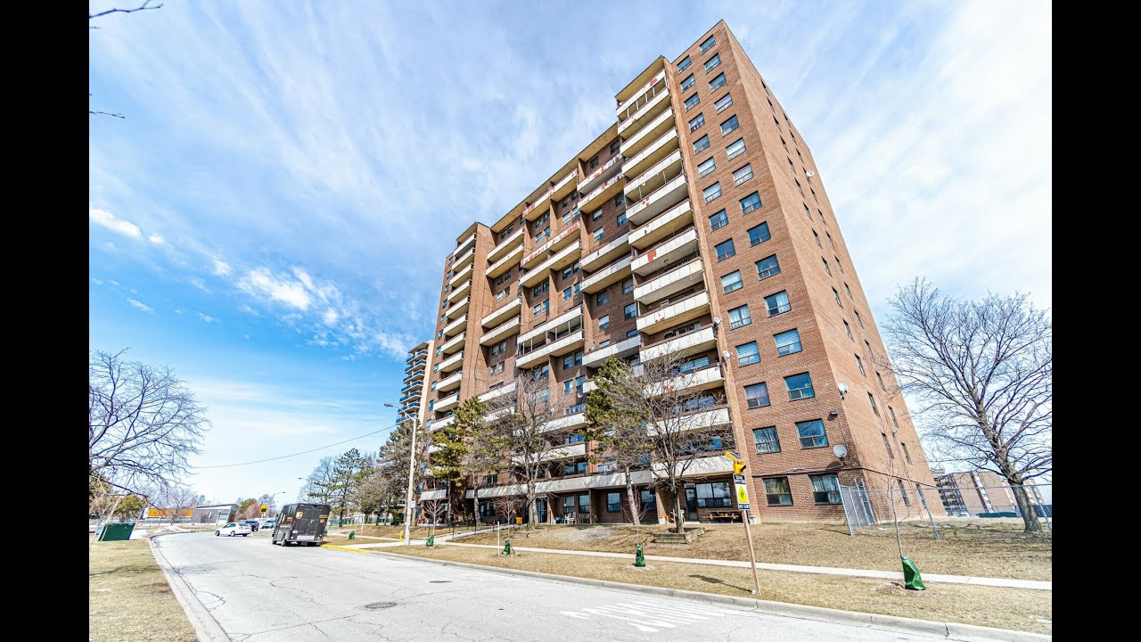 80145 Silverstone Drive, Etobicoke Home Real Estate Properties