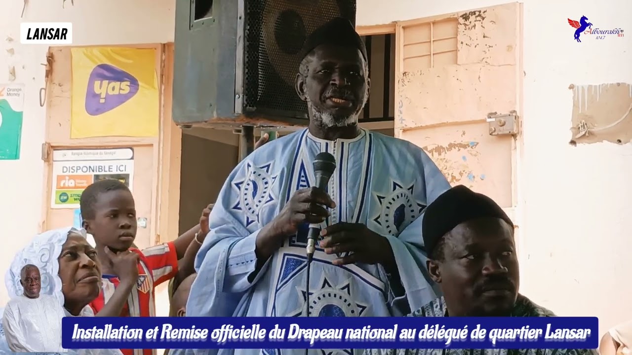 Installation et Remise officielle du Drapeau national au délégué de quartier de Lansar