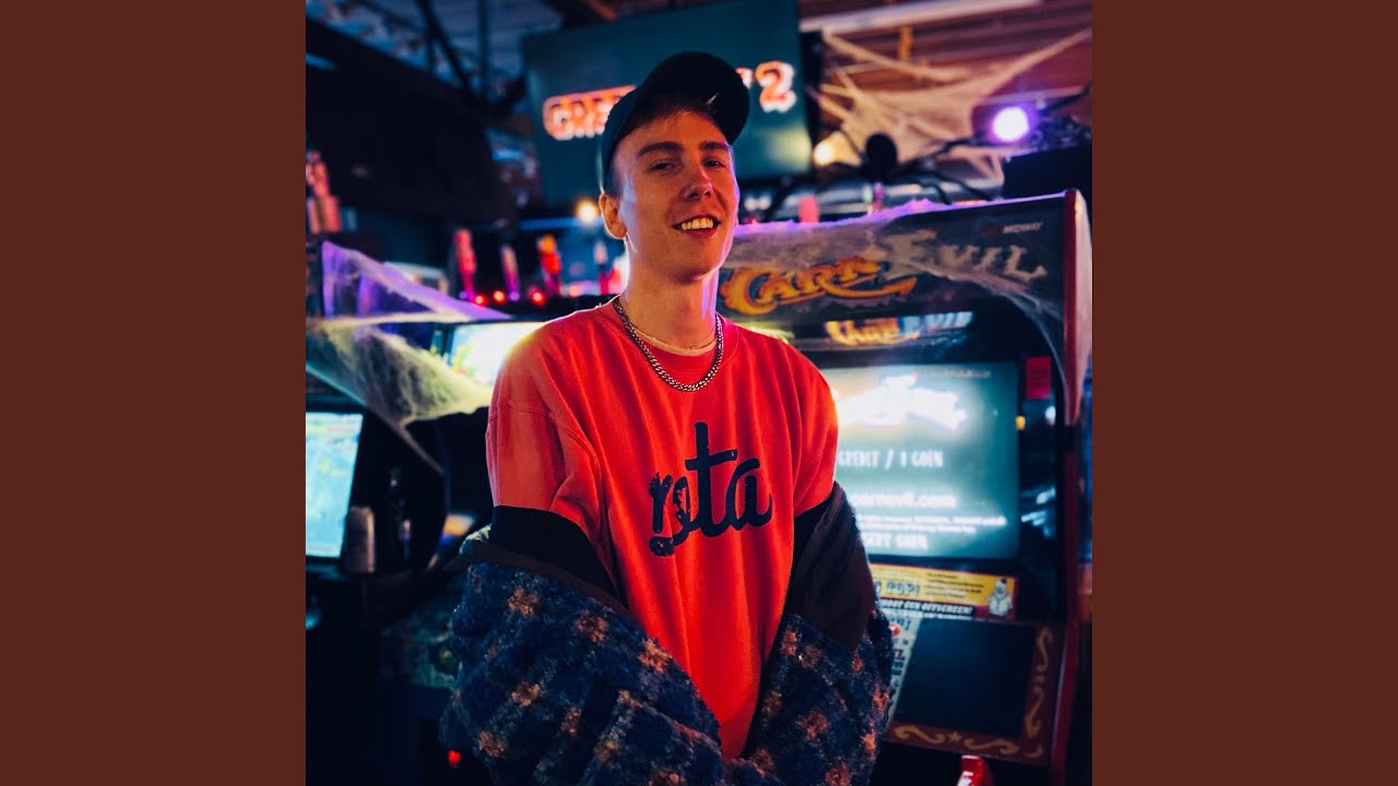 Watch Modest Dreamyard on YouTube Watch Modest Dreamyard on YouTube