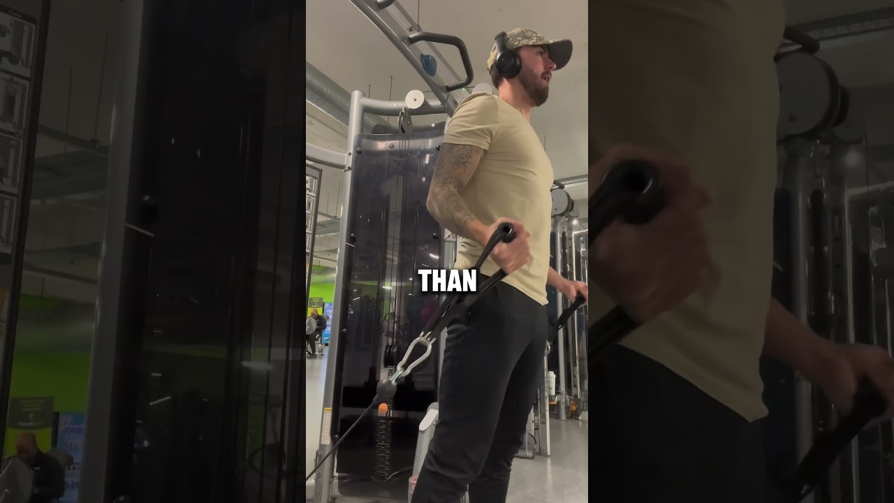 Gym mistake to avoid‼️ #gymmistake #gymmistakes #bodybuildingtips #fitnessmistakes #gymtips #gymtip