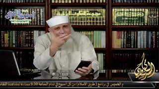 هل اعطي الزكاة لشخص واحد ام اوزعها على عدة اشخاص ؟| الشيخ سامي السرساوي