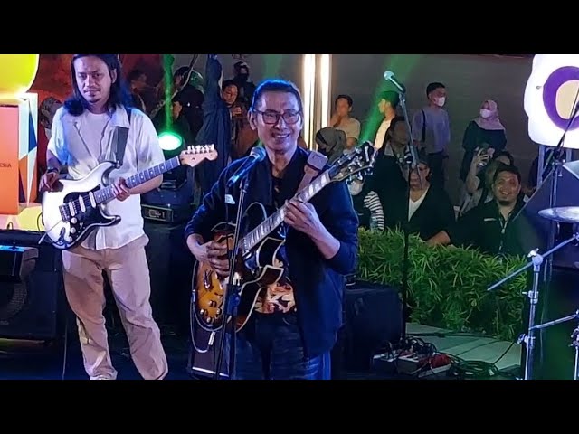 Mus Mujiono - Arti Kehidupan , live at Java Jazz On The Move, Sarinah Thamrin 19 mei 2023 class=