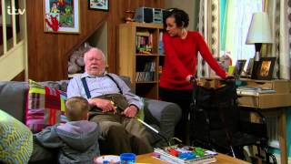 Ruby Apologises To Sandy For What Sean Did To His Scooter - Emmerdale